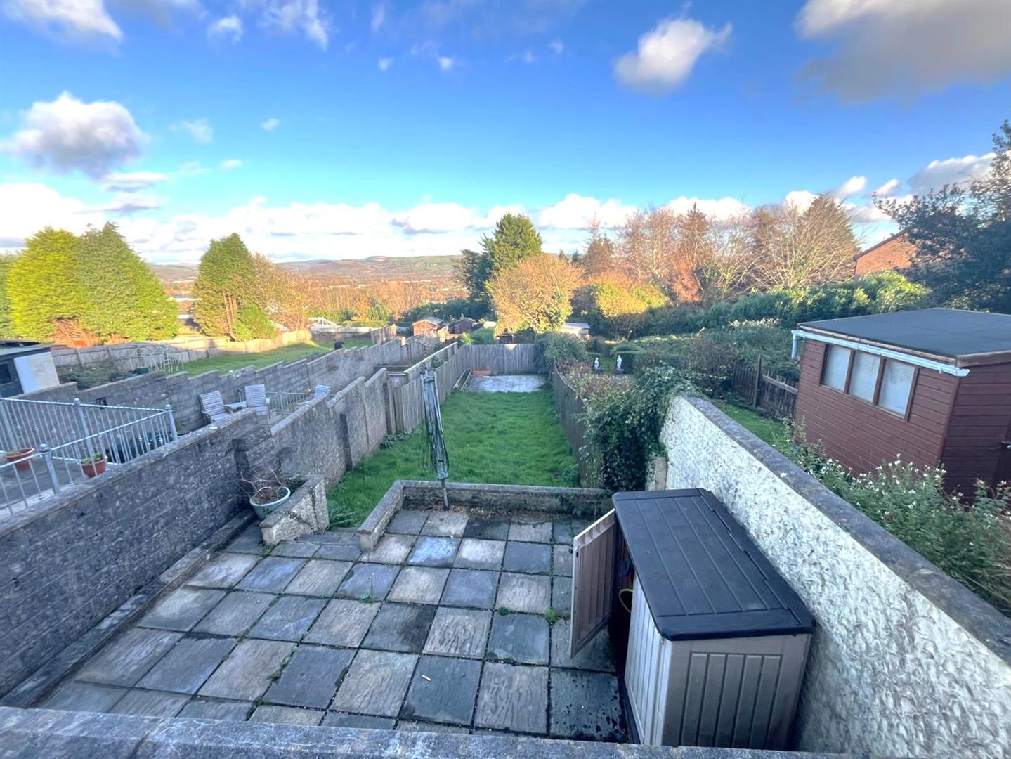 Vicarage Road, Morriston, Swansea, SA6 6DH